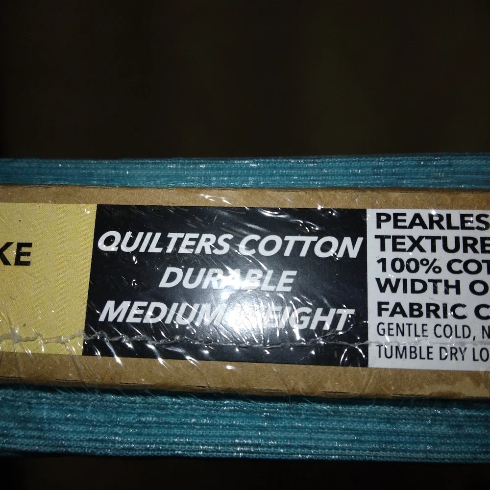 FABRIC Keepsake Perlescent Scratch Texture Blue, 100% Cotton, 8yd Bolt